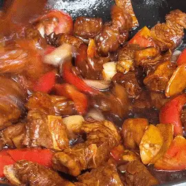 肉燉得越久，嘌呤含量越高？